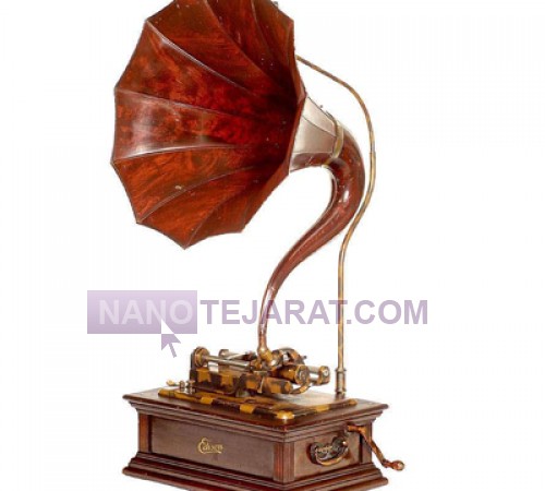 phonograph and gramophone